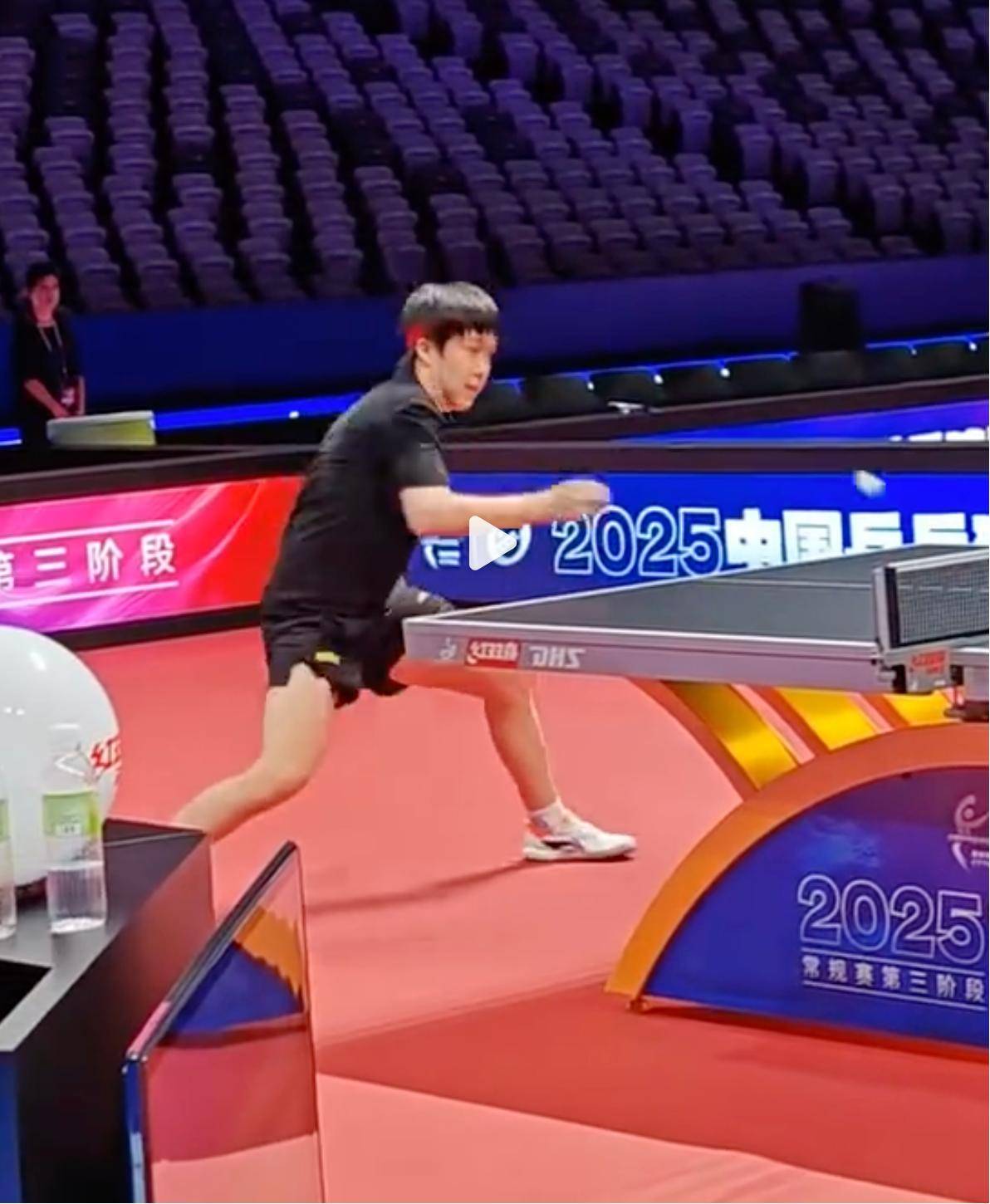 英国乒乓球队爆冷瑞典乒乓球队，许昕打破历史纪录的简单介绍