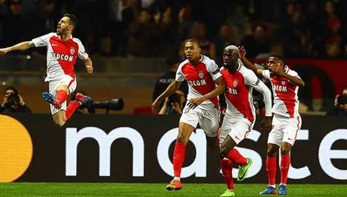 包含摩纳哥遭遇困境，法甲争冠形势严峻的词条