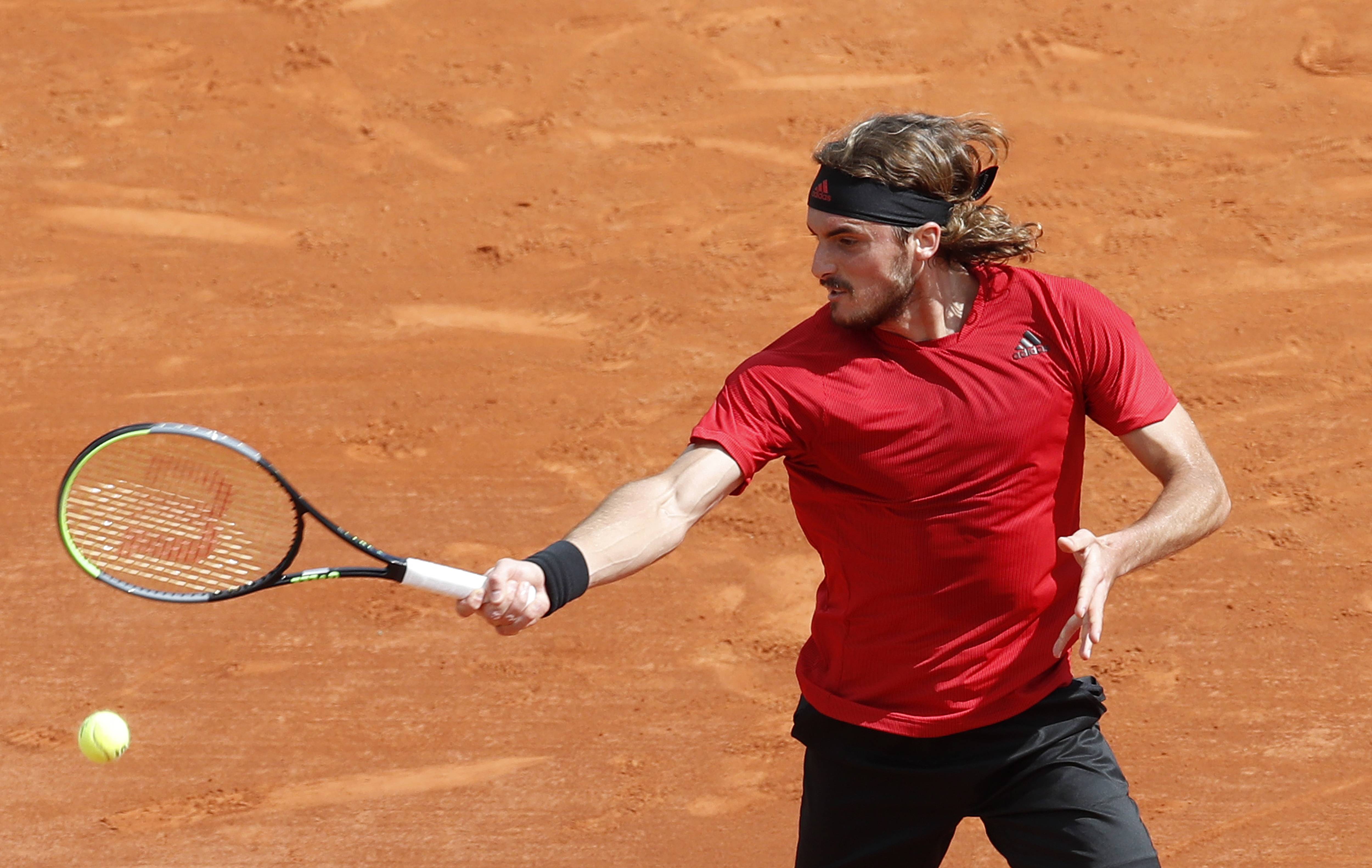 包含蒙特卡洛大师赛横扫温网，西西帕斯刷新纪录的词条