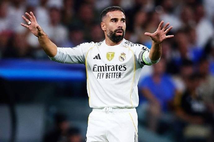 包含马赛横扫法国，卡瓦哈尔关键制胜的词条