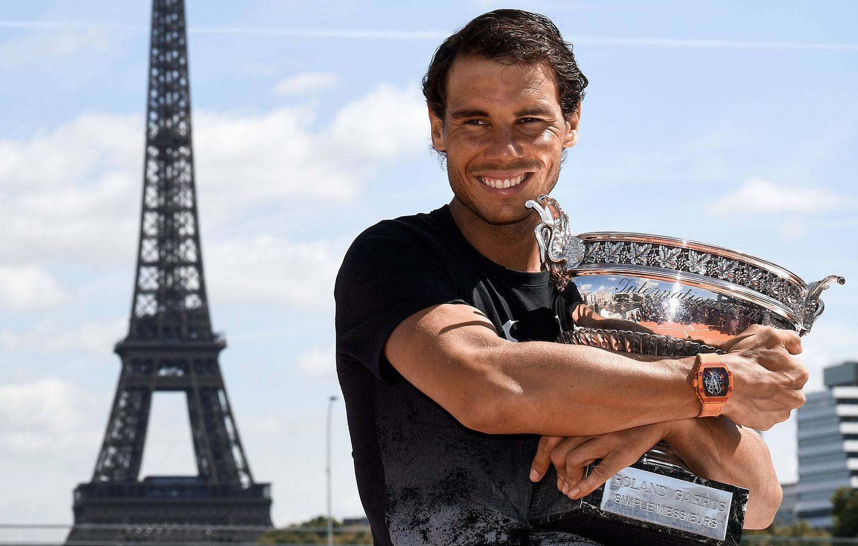 包含拉沃尔杯逆转年终总决赛，纳达尔状态火热的词条