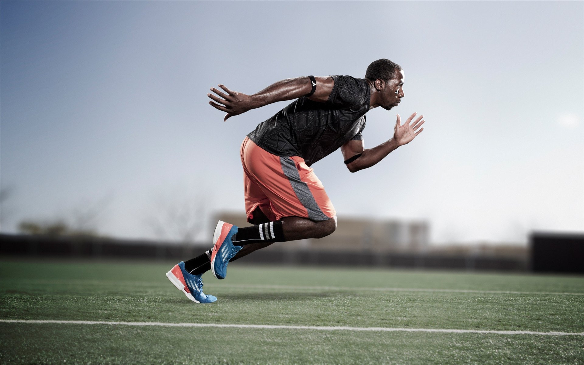 北欧神话的终结者,穆勒在年度焦点战中接管比赛,巴萨踏平丹麦铁壁