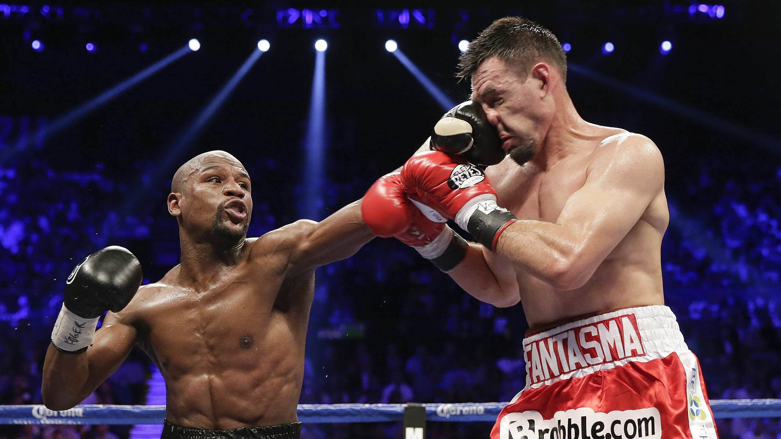 绿茵场与F1赛道的双重奏,埃及足球的战术压制与凯恩的冠军接管艺术