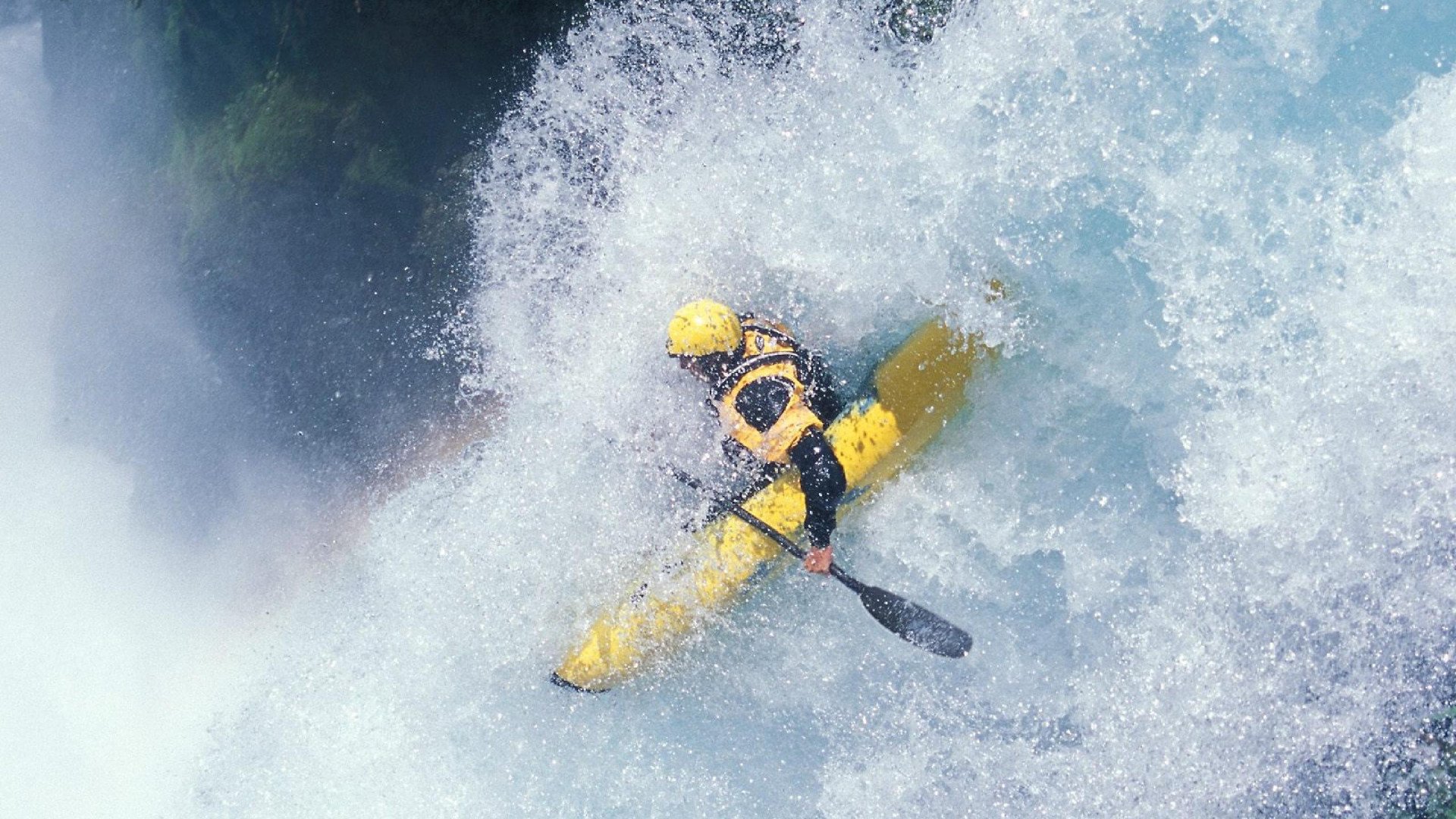 猛龙对阵新疆队,保罗压力下的绝地反击