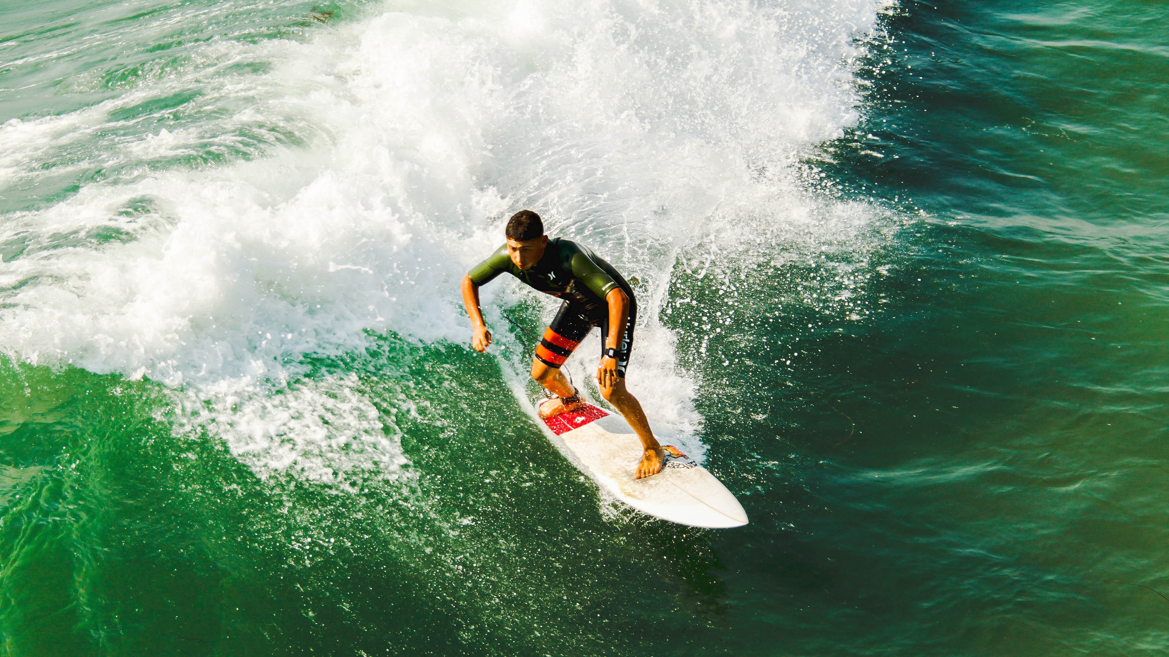范弗利特三分如雨，勇士团队风暴完胜公牛