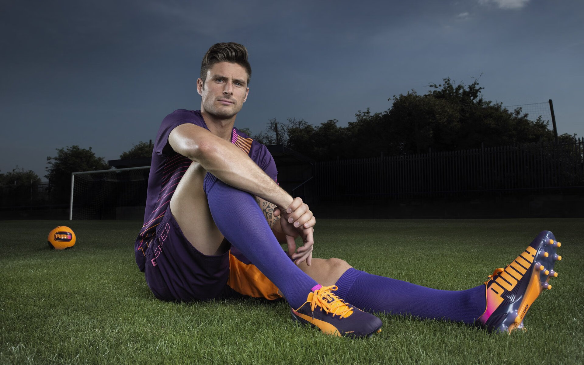 赛道风云，索伯完胜阿斯顿马丁，拉塞尔惊艳四座的背后